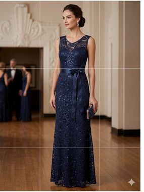 Betsy & Adam Lace Formal Dress Size 4 New with Tags Prom Evening maxi beaded